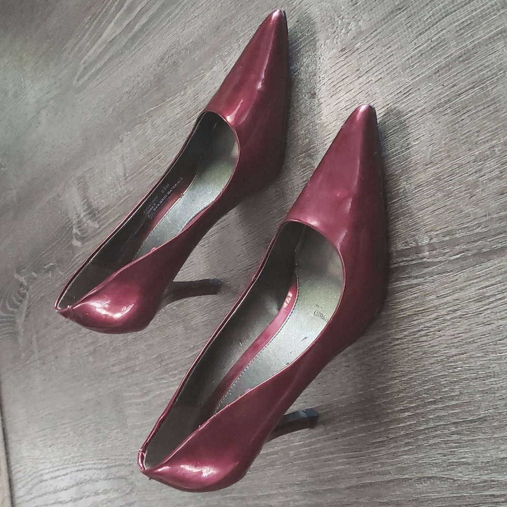 Connie Penelope Patent Heels Sz 6.5 (Burgandy Wine Red Purple)